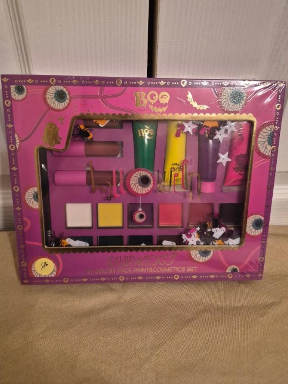 Halloween Face Paint and Cosmetic Set